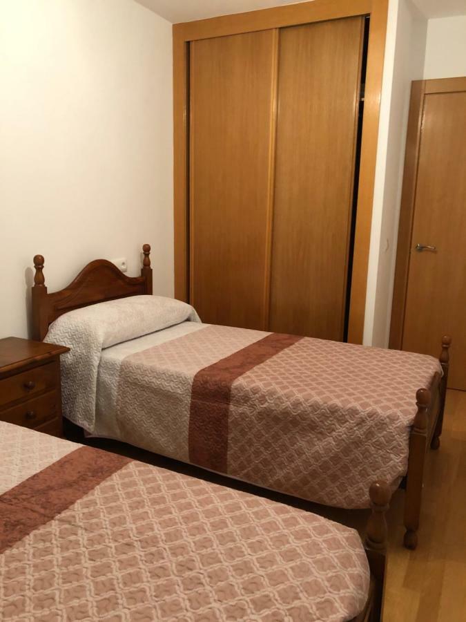 Piso Vacacional En Aviles Appartement Buitenkant foto
